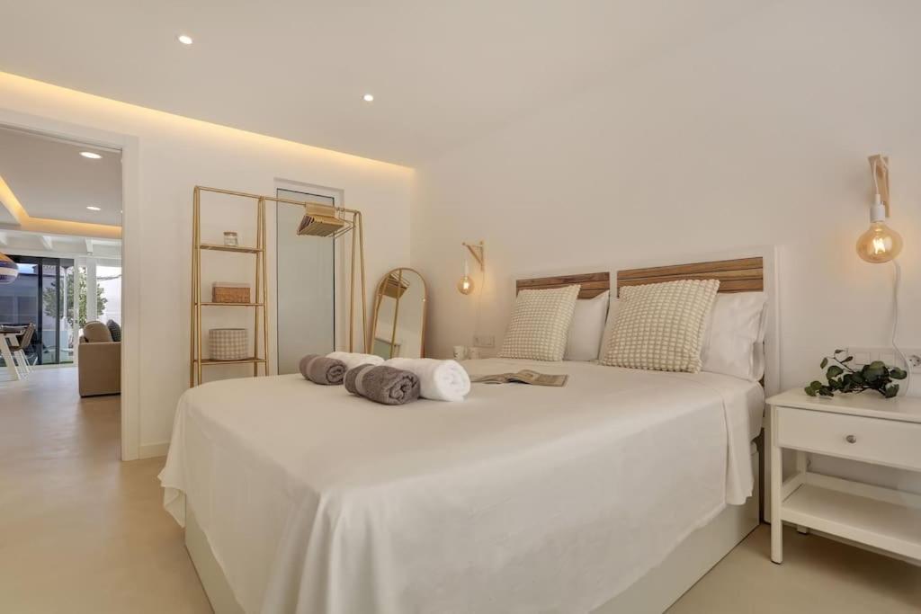 New - Amazing Apartment By The Beach คอร์ราเลโฮ ภายนอก รูปภาพ