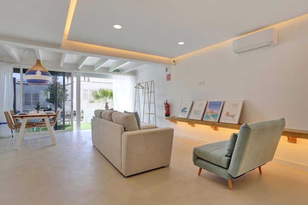 New - Amazing Apartment By The Beach คอร์ราเลโฮ ภายนอก รูปภาพ